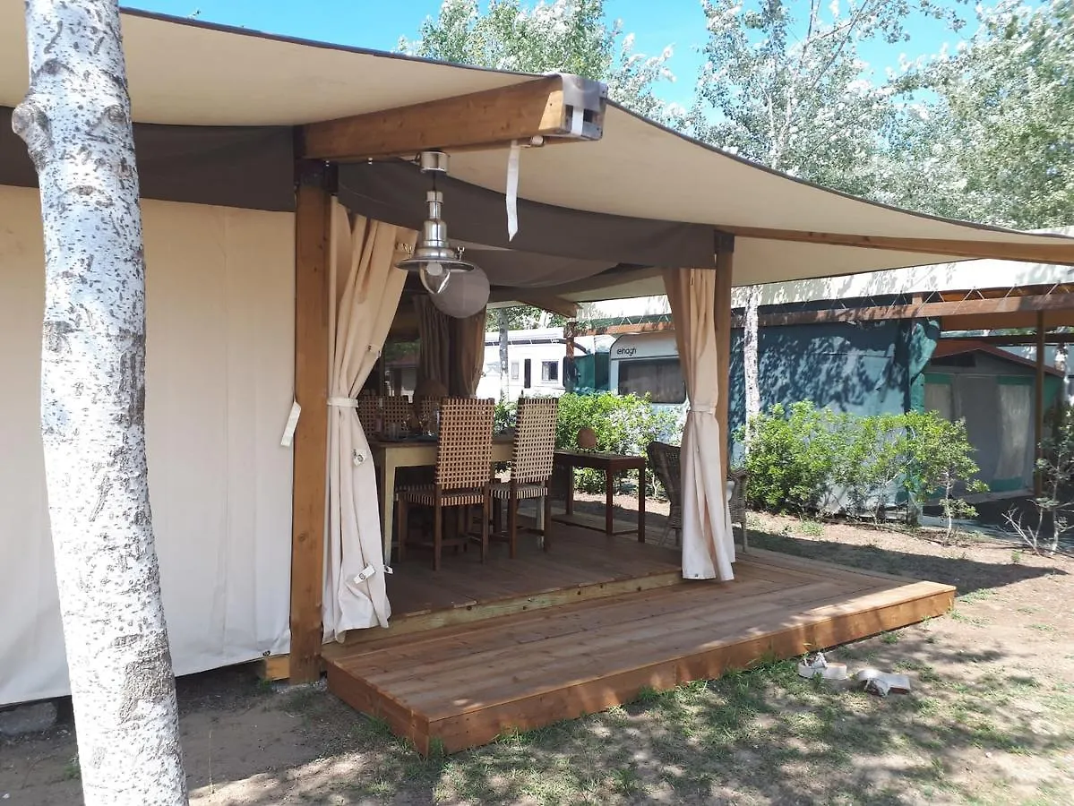 Camping Paradiso Villa Viareggio